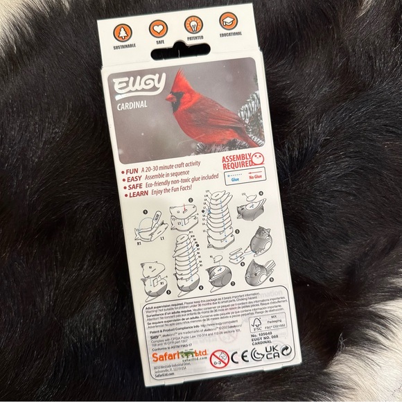 EUGY Cardinal 3D Cardboard Model Kit - Picture 2 of 2